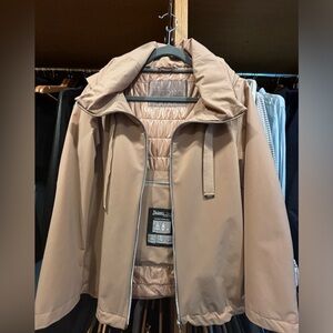 NWT Herno resort zip up jacket size 6